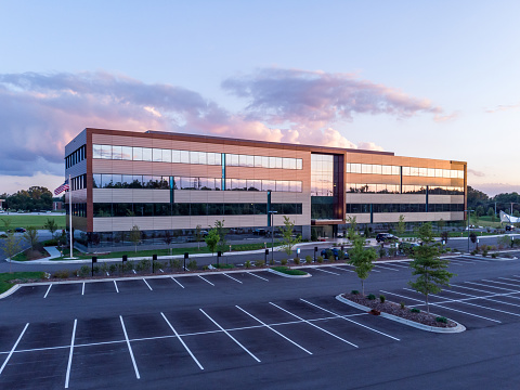 3 Types of Commercial Real Estate Loans for Investors